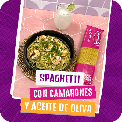 Spaghetti con camarones y aceite de oliva