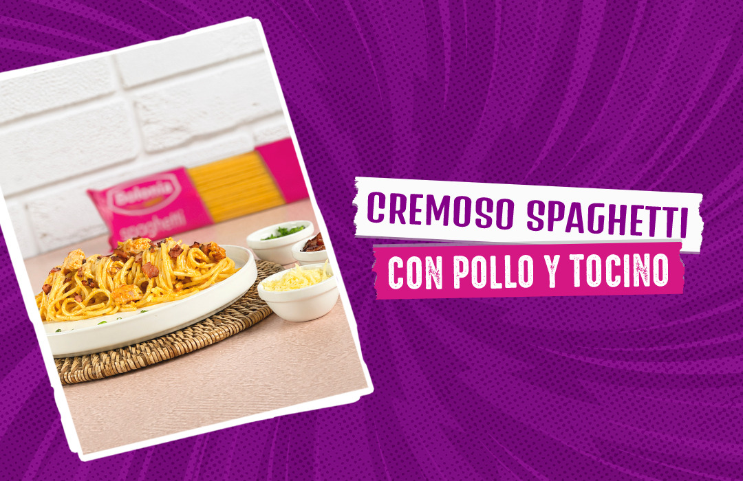 Cremoso spaghetti con pollo y tocino
