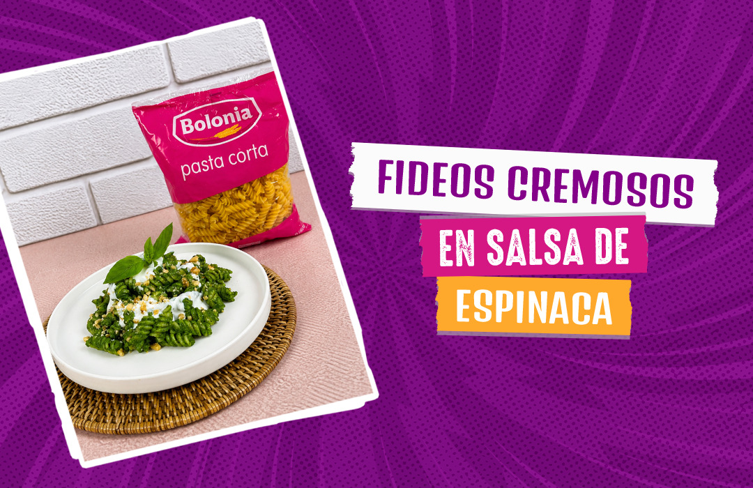 Fideos cremosos en salsa de espinaca