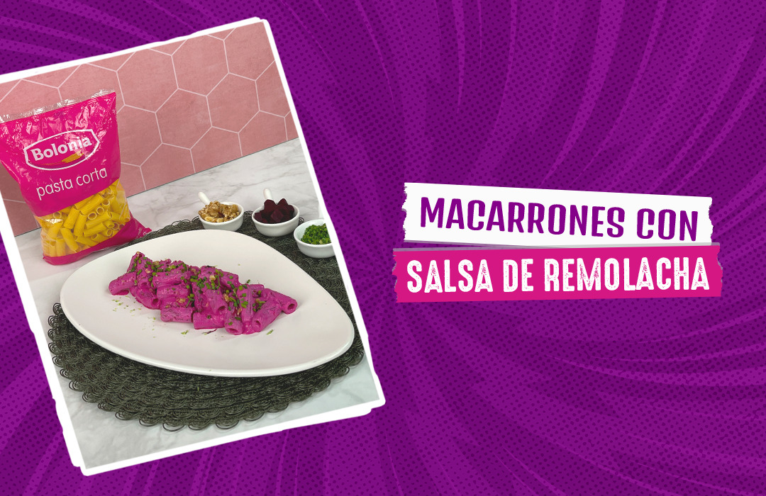 Macarrones con salsa de remolacha