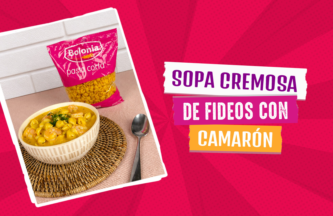 Sopa cremosa de fideos con camarón