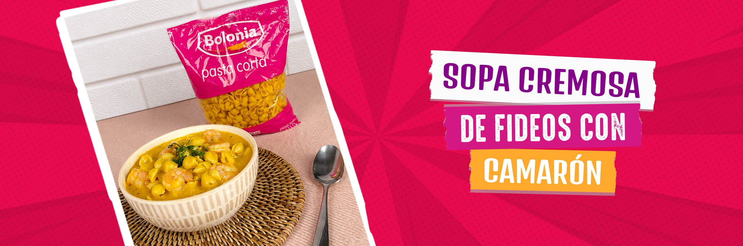 Sopa cremosa de fideos con camarón